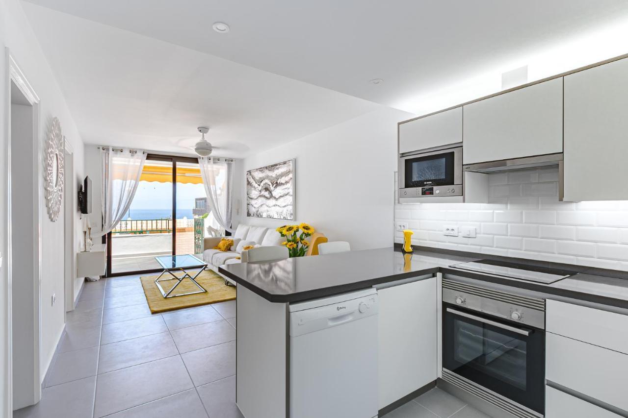 Buenavista Sunflower Apartment In Playa La Arena Puerto de Santiago  Exterior photo