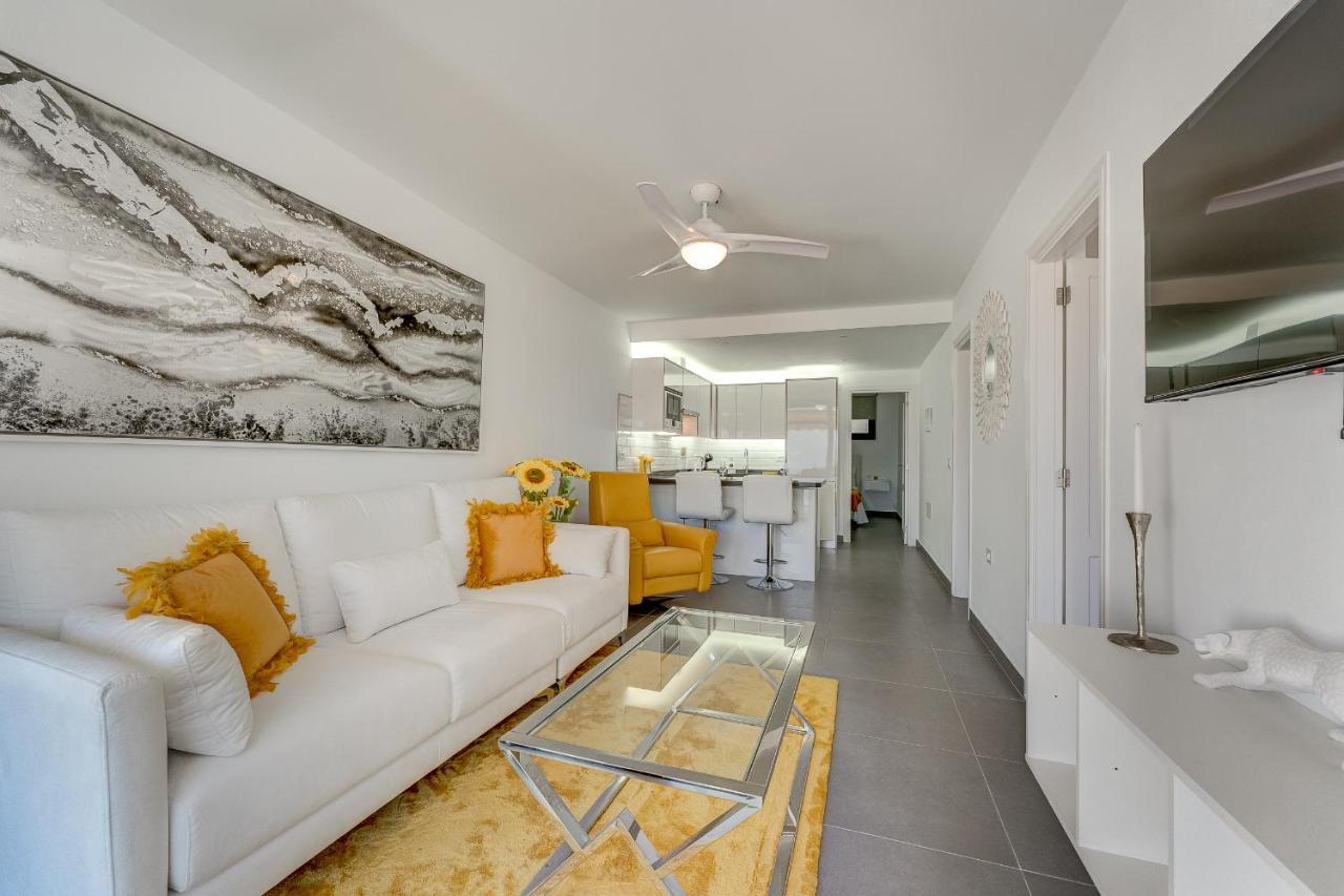 Buenavista Sunflower Apartment In Playa La Arena Puerto de Santiago  Exterior photo
